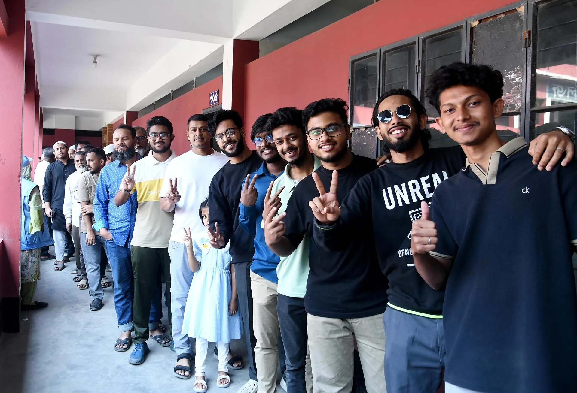 তরুণ ভোটারদের আকৃষ্ট করতে নতুন ইশতেহার ভাবনা